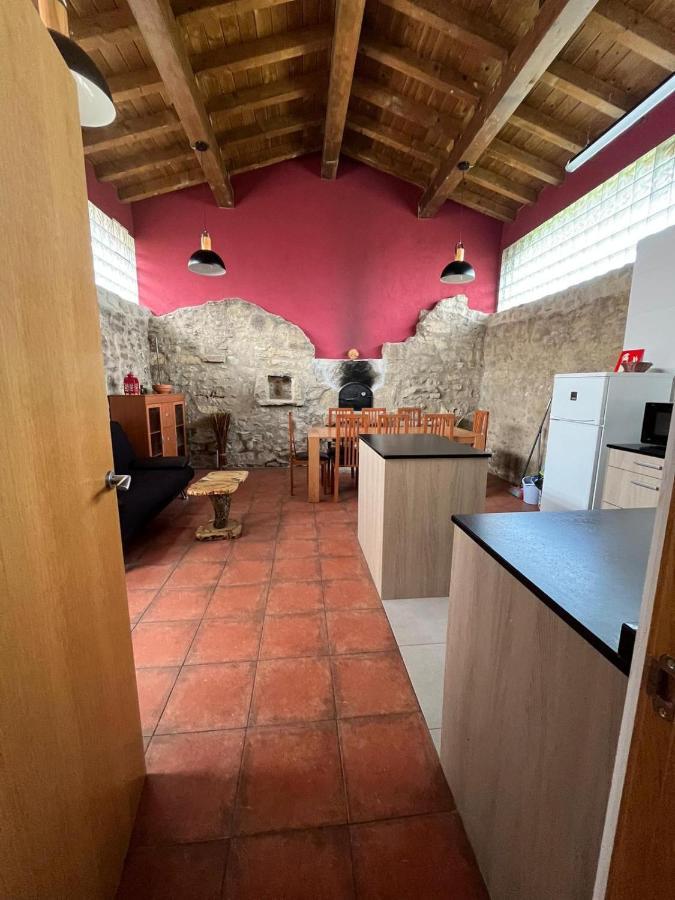 El Horno Albergue Manzanos Exterior photo